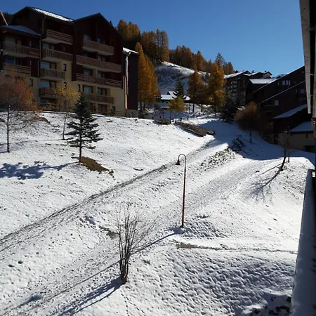 Praz De L'ours Landry